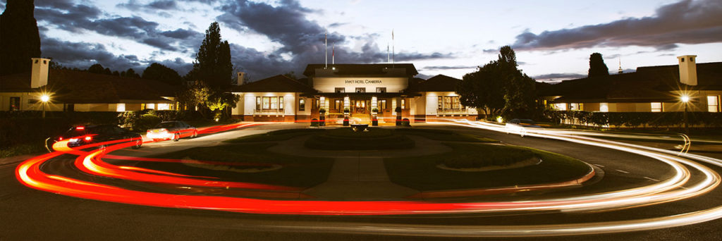 Hyatt-Hotel-Canberra-P067-Exterior-Circle-Drive-1280x427